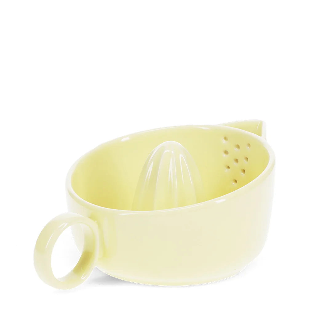 Yellow Ceramic Lemon Juicer – Stoneware Citrus Squeezer