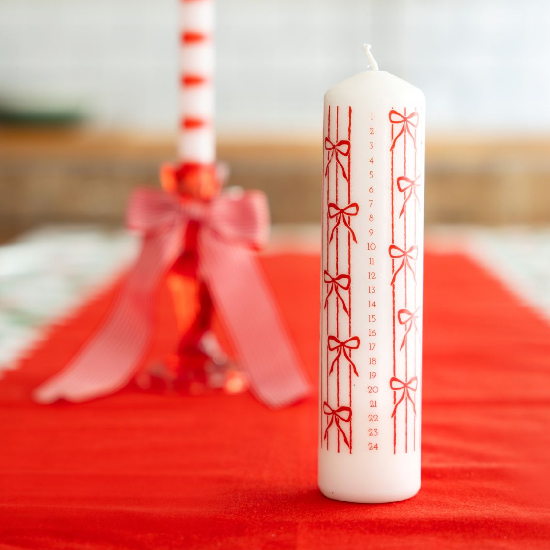Red Bow Advent Candle | Christmas Countdown Candle 1–24
