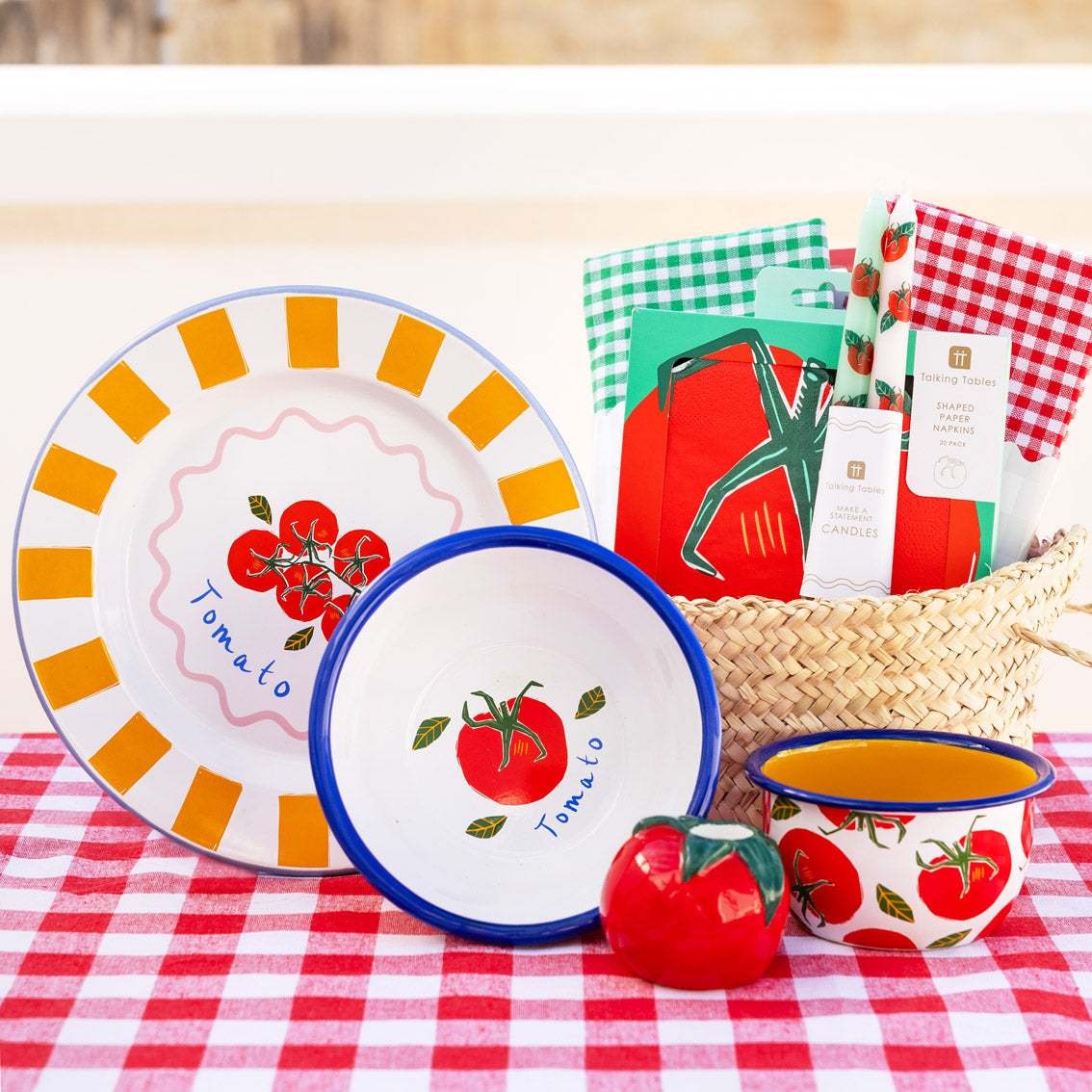 25cm Tomato Enamel Plate – Colourful Vintage Style Dinner Plate