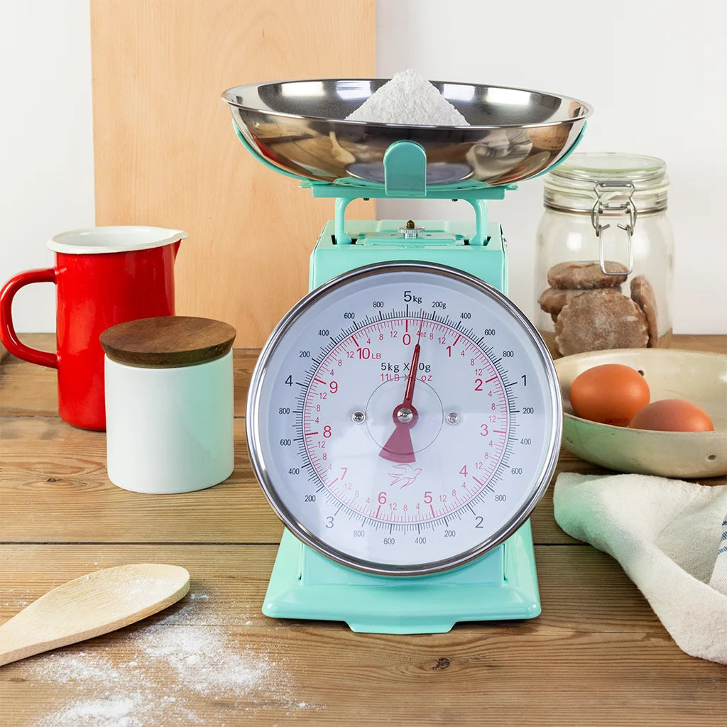 Pistachio Green Kitchen Scales – Retro Mechanical Weighing Scales with Stainless Steel Bowl
