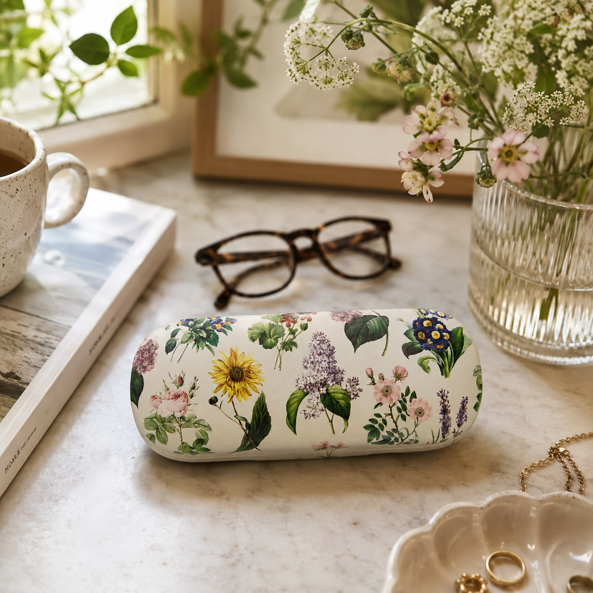 Vintage Botanical Floral Glasses Case | Hard Shell Eyeglass Case with Microfibre Cleaning Cloth